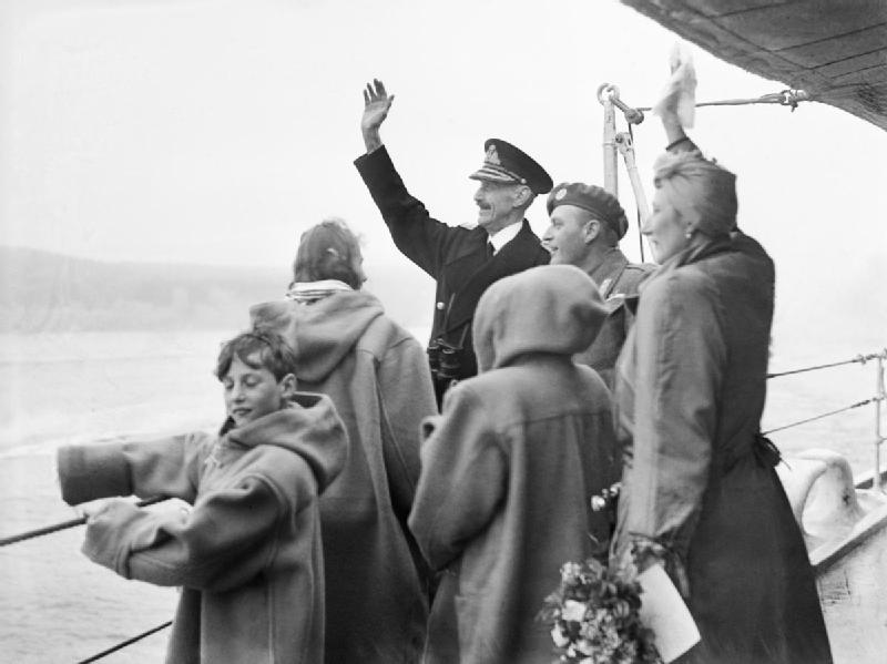 King Haakon and the royal family of Norway returning to Oslo, Norway on board HMS Norfolk, 7 June 1945 (Imperial War Museum: A 29155)