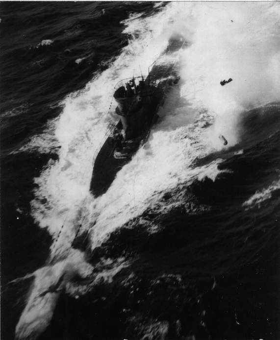 German U-boat U-569 under attack by TBF Avenger flown by Lt. (jg) William Chamberlain from auxiliary carrier USS Bogue, 22 May 1943 (US Navy photo) 