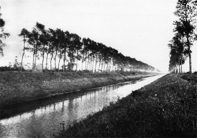 Leopold Canal, Belgium (Library and Archives Canada)