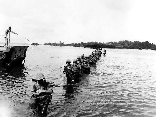 US Marines on Peleliu, September 1944 (US Marine Corps photo)