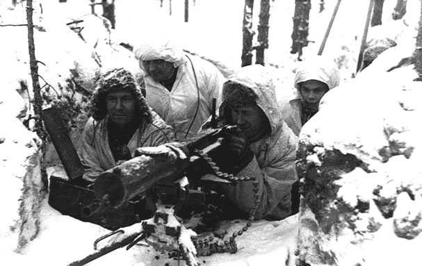 Finnish Army machine gun crew during the Winter War, 21 Feb 1940 (public domain via WW2 Database) 