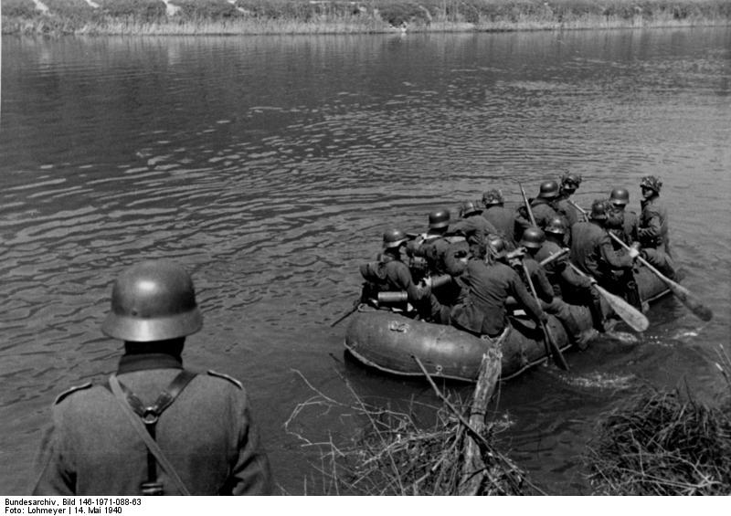 German troops crossing the Meuse River in a rubber raft, near Aiglemont, France, 14 May 1940 (German Federal Archive, Bild 146-1971-088-63) 