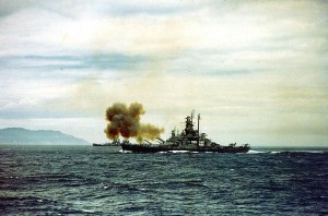 Battleship USS Indiana, battleship USS Massachusetts, and cruiser USS Quincy bombarding Kamaishi, Japan, 14 Jul 1945 (US National Archives: 80-G-K-6035)