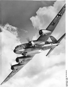 Focke-Wulf Fw 200 C Condor (German Federal Archive, Bild: Bild 146-1978-043-02)
