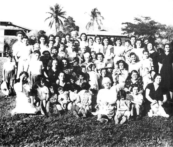 Civilians at the Gibraltar Evacuee Camp in Jamaica, WWII (United Kingdom government photo)