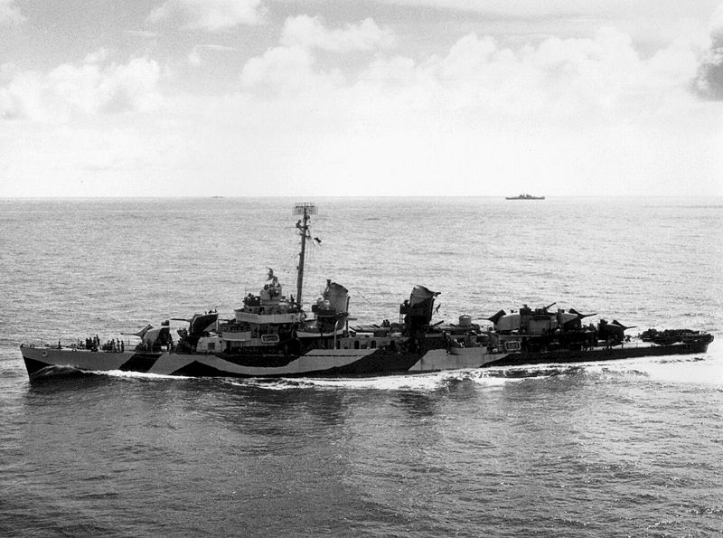 Fletcher-class destroyer USS Cassin Young in the Pacific, 1944 (US Navy photo)
