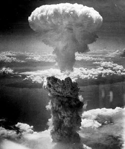 Mushroom cloud over Nagasaki, Japan, 9 Aug 1945 (US National Archives: 535795)