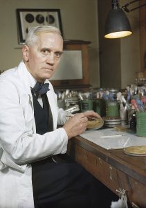 Sir Alexander Fleming, in his laboratory at St Mary's, Paddington, London,1943 (Imperial War Museum: TR 1468)