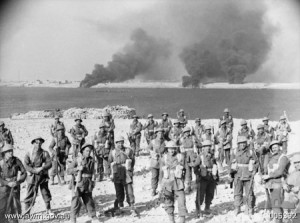 Troops of the 11th Infantry Battalion, Australian 6th Division at Tobruk, Libya, 22 Jan 1941 (Australian War Memorial: 005392)
