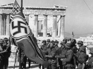 German soldiers raise the swastika on the Acropolis, 1941 (German Federal Archive: Bild 101I-164-0389-23A)