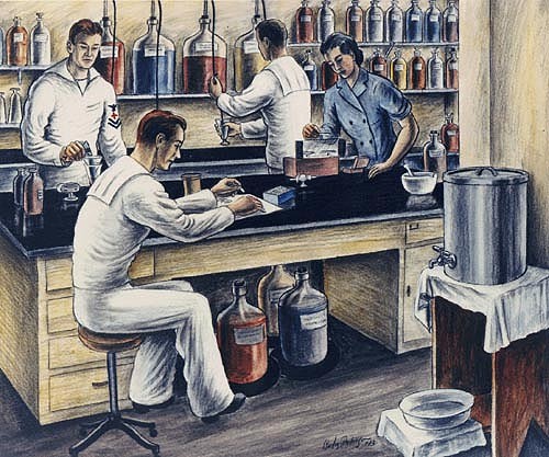 A WAVE and three enlisted pharmacist's mates working at a lab bench, 1943. (US Naval History & Heritage Command)