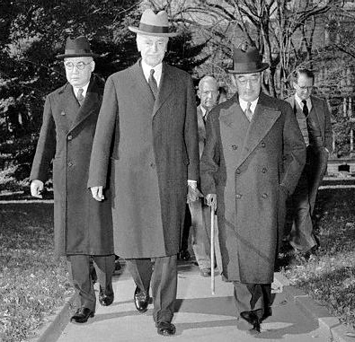 Japanese Ambassador Adm. Kichisaburo Nomura and Special Envoy Saburo Kurusu with US Secretary of State Cordell Hull, Washington DC, 17 Nov 1941 (Japanese government photo, public domain via WW2 Database)