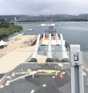 Guns of the battleship USS Missouri keeping watch over the USS Arizona Memorial, Pearl Harbor, Hawaii (Photo: Sarah Sundin, 7 Nov 2016)