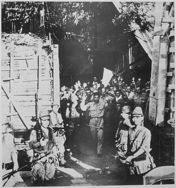 Surrender of American troops at Corregidor, Philippine Islands, 6 May 1942 (US National Archives: 535523) 
