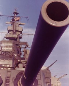 Aft turret of USS Alabama during her shakedown period, Casco Bay, ME, 1 Dec 1942 (US National Archives: 80-G-K-497)