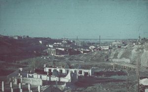 Damaged buildings in southern Stalingrad, Russia, 23 Sep 1942 (German Federal Archive: Bild 169-0882)