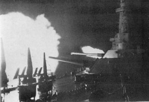Battleship USS Washington firing at Japanese battleship Kirishima off Guadalcanal, 14 Nov 1942 (US Navy photo)
