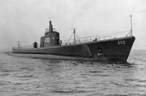Submarine USS Thresher after launch, 1940 (US Navy photo)