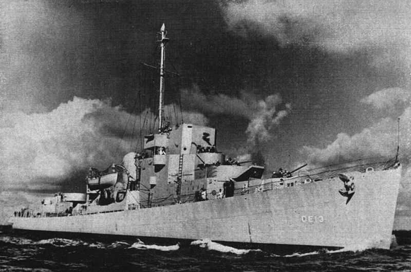 Evarts-class destroyer escort USS Brennan, 1943 (US Navy photo)