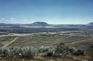 A view of the Tule Lake War Relocation Center, June-July 1942 (Library of Congress: LC-USW36-789)
