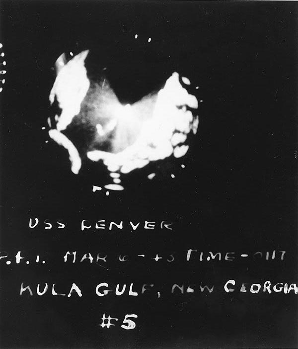 SG radarscope image from light cruiser USS Denver showing Battle of Kula Gulf situation at 0117 on 6 Jul 1943 (US Naval History & Heritage Command: NH 100389)