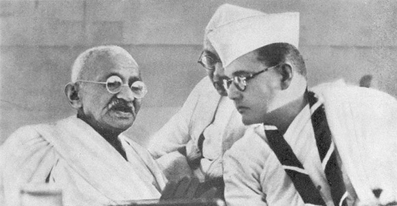 Mohandas Gandhi and Subhas Chandra Bose at the meeting of the Indian National Congress, Haripura, India, 1938 (public domain via WW2 Database)