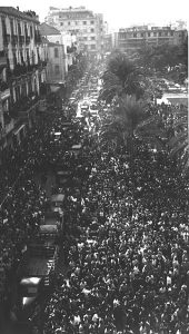 Crowds celebrating release of Lebanese prisoners by French, 22 November 1943 (Public domain via Wikipedia)
