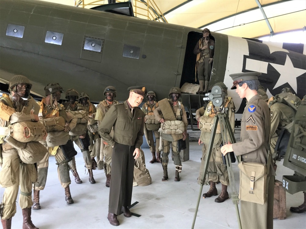 US C-47 Skytrain and representations of Gen. Dwight Eisenhower and US paratroopers at the Airborne Museum, Sainte-Mère-Église, France, September 2017 (Photo: Sarah Sundin)