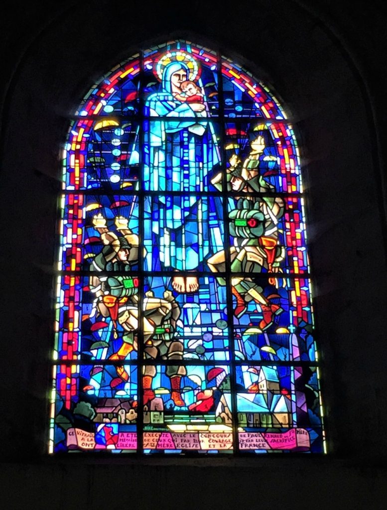 Memorial window for US paratroopers in church of Sainte-Mère-Église, France. (Photo: September 2017, David Sundin)