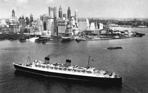 RMS Queen Elizabeth in New York City after World War II (public domain via State Library of Queensland)