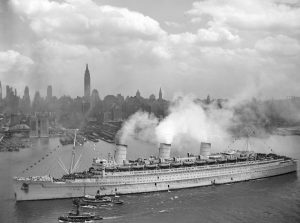 British troopship HMT Queen Mary returning US troops from Europe, New York, NY, 20 June 1945 (US Navy photo 80-GK-5645)