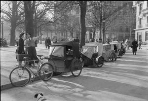 Velo-taxis in Paris, spring 1945 (Imperial War Museum: D 24176)